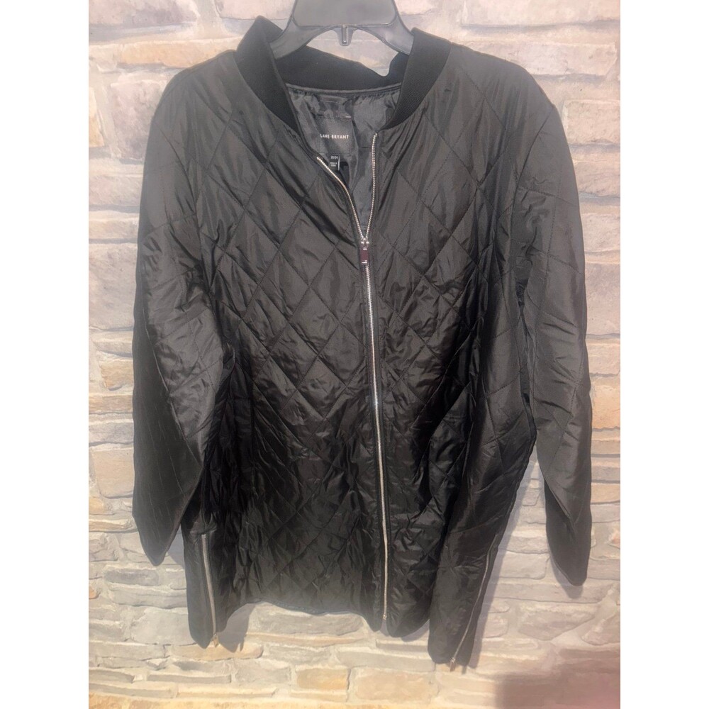 Lane Bryant black quilted bomber jacket size 22/24 with pockets - Picture 1 of 6